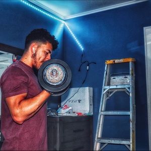 Meet your Posher, Ethan